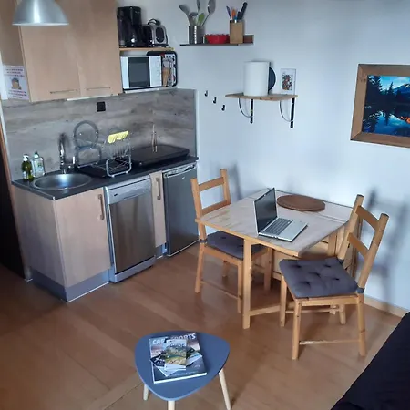 Cosy Wifi Centre Apartament *